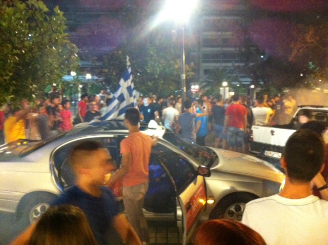 Παγκόσμιο Κύπελλο 2014: Όλη η Ελλάδα είναι… μπλε (photos+videos)