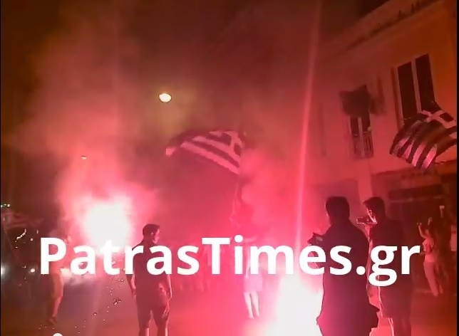 Παγκόσμιο Κύπελλο 2014: Όλη η Ελλάδα είναι… μπλε (photos+videos)