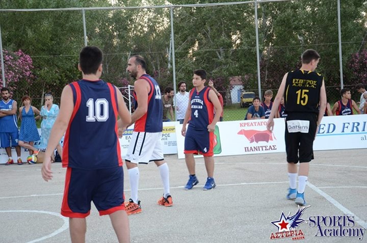 Κολοσσός Ρόδου: Ο Τσάμης και οι φίλοι του (photos)