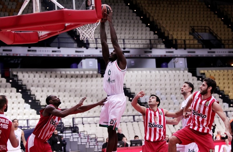 Ολυμπιακός: «Συμφωνία με Χάντερ» (photos+video)