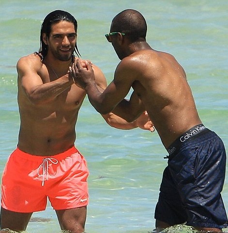 Μουντιάλ 2014: Οι βουτιές του Φαλκάο (photos)