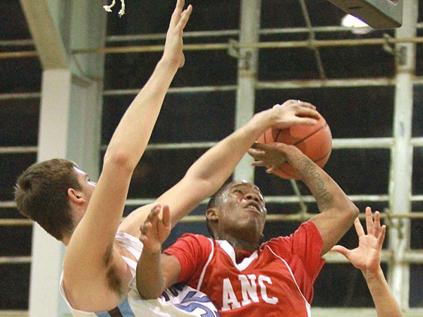 «Ολάζουον, Ντάνκαν και Γκασόλ μαζί ο Παπαγιάννης!» (photos+videos)