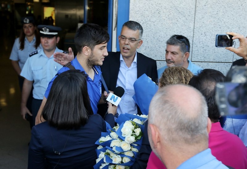 Εθνική Ελλάδας: Η υποδοχή στους… ήρωες (photos)