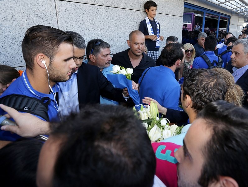 Εθνική Ελλάδας: Η υποδοχή στους… ήρωες (photos)