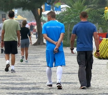 Μουντιάλ 2014 - Γερμανία: Βγήκε βόλτα ο Σβαϊνστάιγκερ (photos)