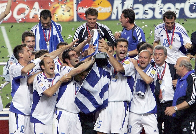 Εθνική Ελλάδας: Μήνυμα Σαρρή για το Euro 2004 (photos)