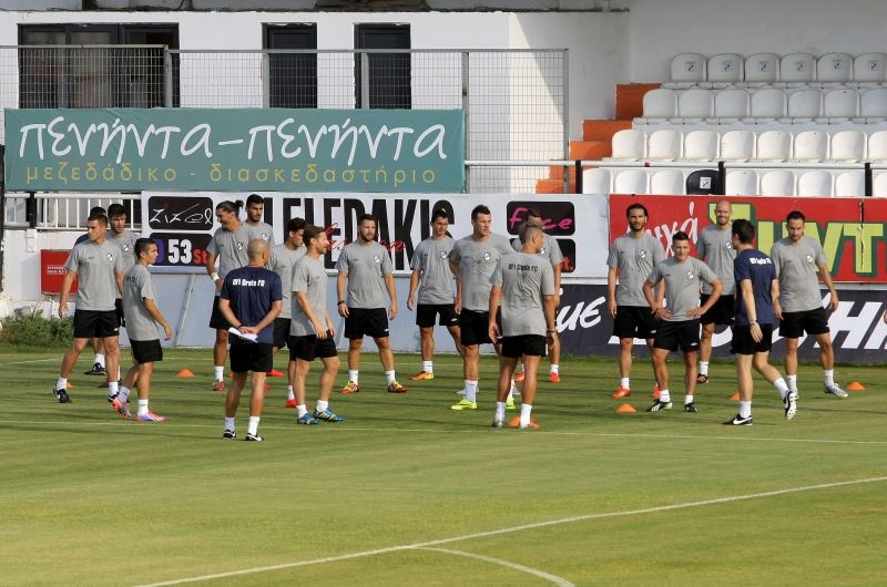 ΟΦΗ: Αποθέωση για Γκατούζο στην «πρώτη» (photos)