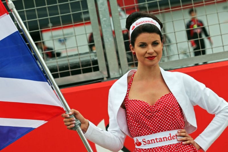 Φόρμουλα 1: Βρετανικά grid girls (photos)