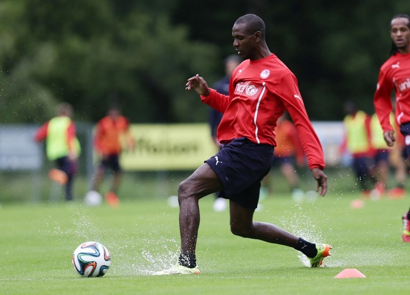 Ολυμπιακός: Διπλό με γκολ Κολοβού (photos)