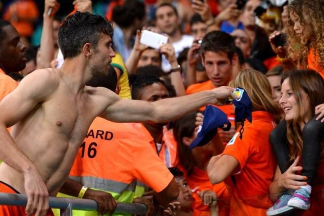 Παγκόσμιο Κύπελλο Ποδοσφαίρου – Μικρός Τελικός: Η σημασία της οικογένειας για Φαν Χάαλ (photos)