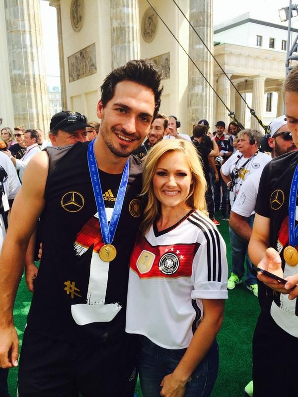 Μουντιάλ 2014 - Γερμανία: «Τρέλα» στο τουίτερ οι Γερμανοί (photos)