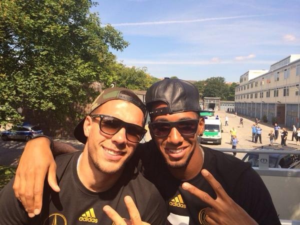 Μουντιάλ 2014 - Γερμανία: «Τρέλα» στο τουίτερ οι Γερμανοί (photos)