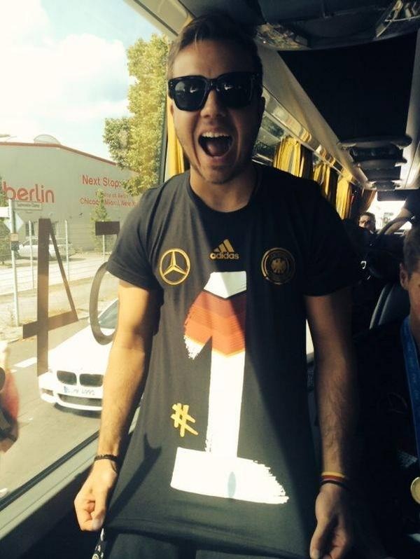 Μουντιάλ 2014 - Γερμανία: «Τρέλα» στο τουίτερ οι Γερμανοί (photos)