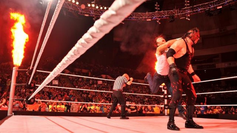 SmackDown: Νέα επίθεση στον Ambrose (photos+videos)