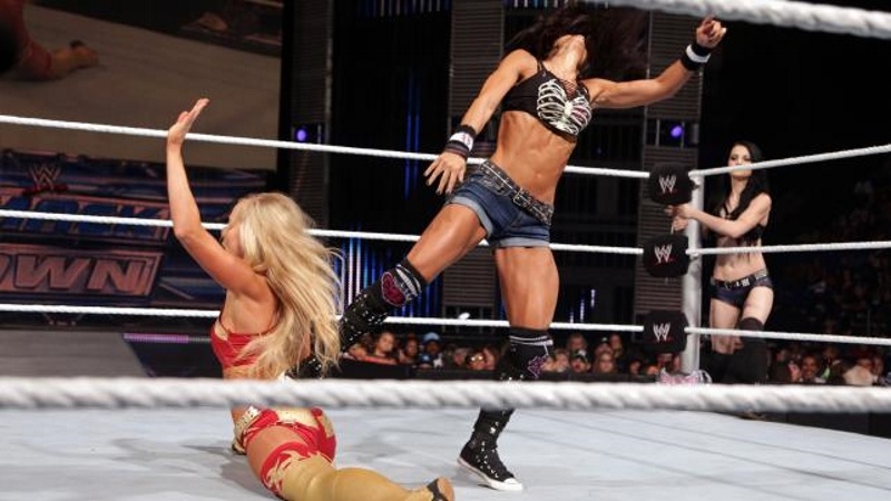 SmackDown: Νέα επίθεση στον Ambrose (photos+videos)