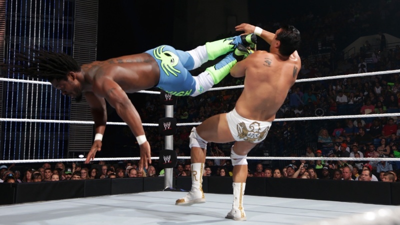 SmackDown: Νέα επίθεση στον Ambrose (photos+videos)