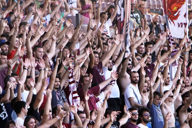 ΑΕΛ: Εκρηκτική έναρξη της σεζόν (photos)