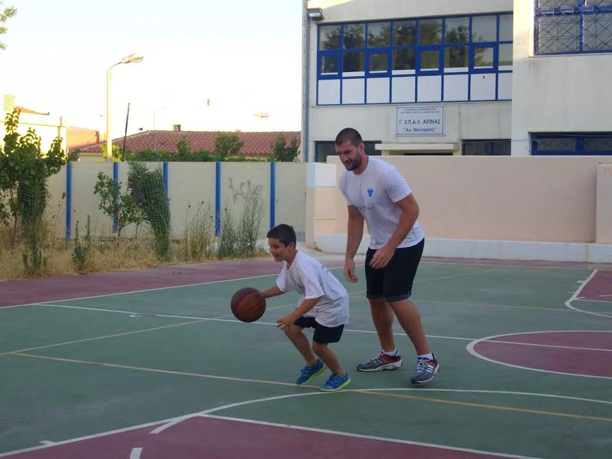 Ολυμπιακός: Στον Αίγινα ο Καββαδάς (photos)