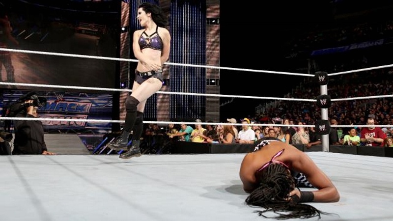 SmackDown: «Καθάρισε» ο Reigns (photos+videos)