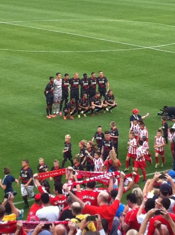 Ολυμπιακός: Παρών και ο Λοτζέσκι (photos)