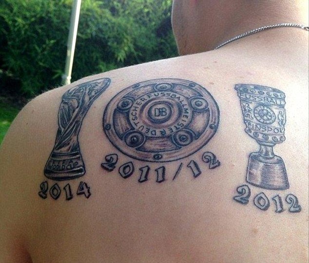 Μουντιάλ 2014 - Γερμανία: Τατουάζ το τρόπαιο ο Γκροσκρόιτζ (photo)