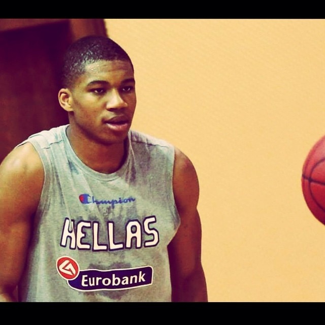 Εθνική Μπάσκετ Ανδρών: Καλυτερεύει ο Αντετοκούνμπο (photo)