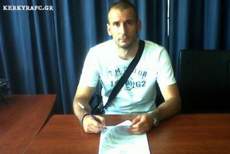 Κέρκυρα: Ανακοίνωσε Ντιμιτρόφσκι, Ομπράντοβιτς (photos)