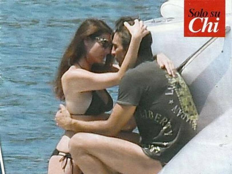 Τζιανλουίτζι Μπουφόν: Παθιασμένα φιλιά με την Ιλάρια στην Ελλάδα (photos)