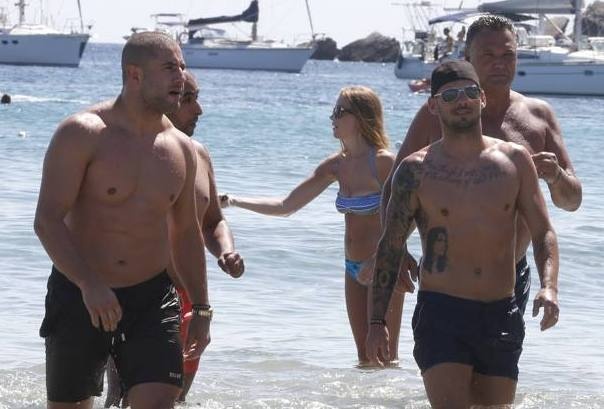 Γαλατάσαραϊ: Μπάνια στην Ίμπιζα ο Σνάιντερ (photos)