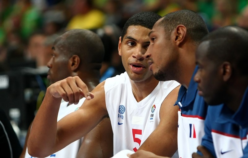 Μπατούμ στο Onsports: «Μου αρέσουν Ελλάδα, Αντετοκούνμπο και Καλάθης!» (photos+videos)