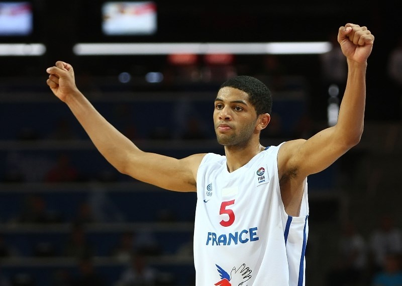 Μπατούμ στο Onsports: «Μου αρέσουν Ελλάδα, Αντετοκούνμπο και Καλάθης!» (photos+videos)