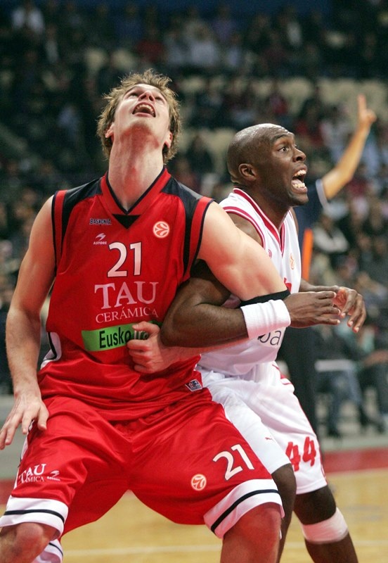 Σπλίτερ στο Onsports: «Θέλω να παίξω στην Ελλάδα» (photos+videos)