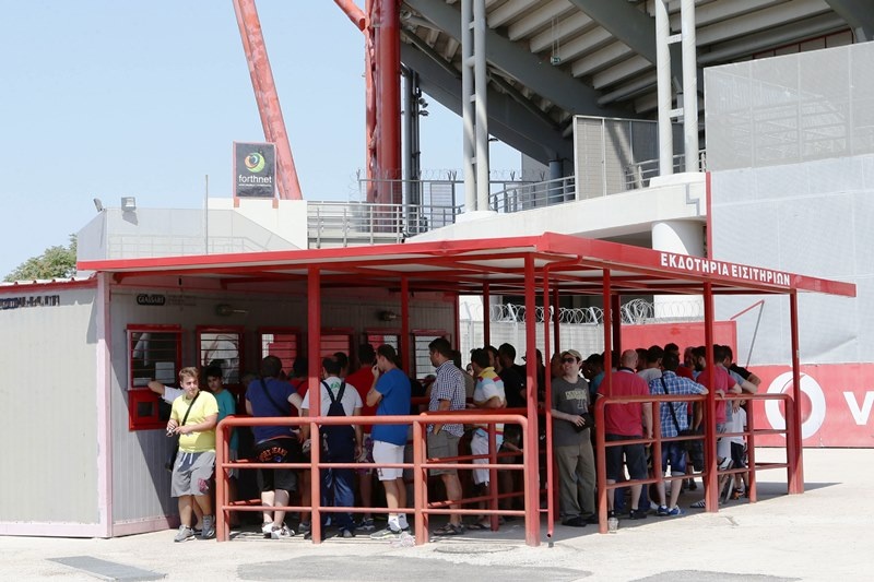 Ολυμπιακός – Αθλέτικ Μπιλμπάο: Έντονο ενδιαφέρον από τον κόσμο (photos)