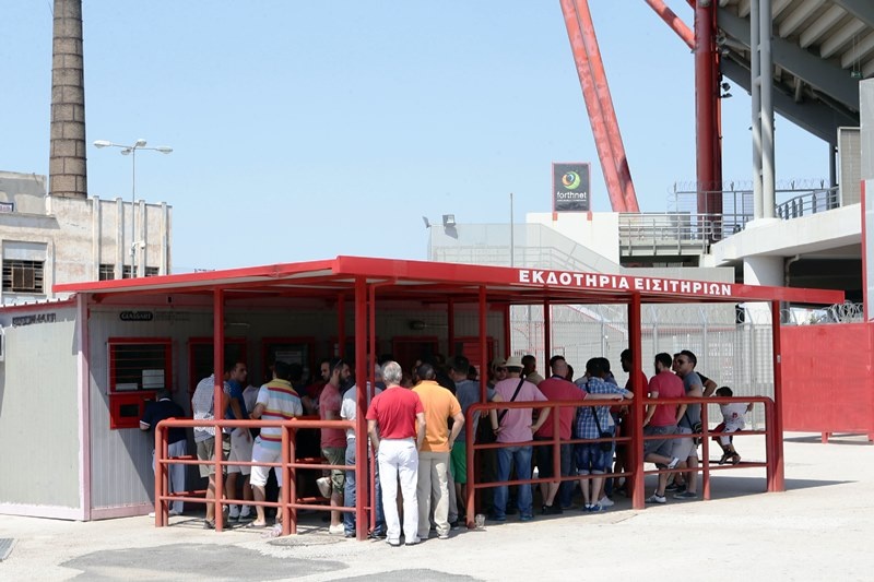 Ολυμπιακός – Αθλέτικ Μπιλμπάο: Έντονο ενδιαφέρον από τον κόσμο (photos)
