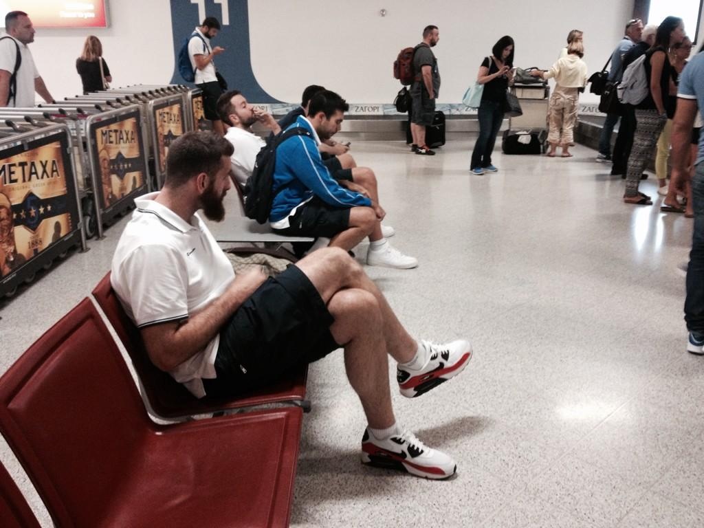 Εθνική Μπάσκετ Ανδρών: Ο Αντετοκούνμπο, ο Καλάθης και τα... μαξιλάρια! (photos)