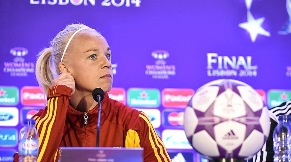 UEFA: Η κορυφαία παίκτρια στην Ευρώπη (photos+video)