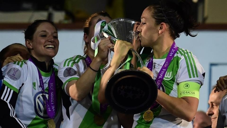 UEFA: Η κορυφαία παίκτρια στην Ευρώπη (photos+video)