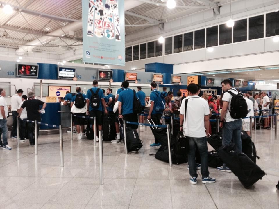 Μουντομπάσκετ 2014: Η αναχώρηση της Ελλάδας για Κάουνας (photos)