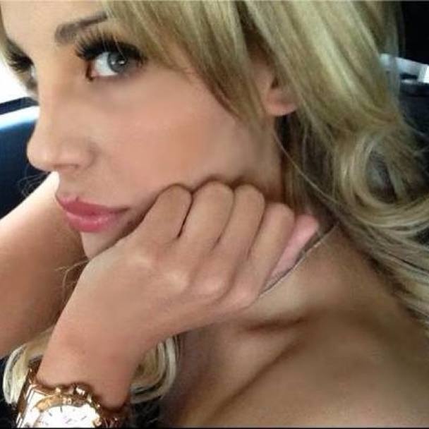 Αργεντινή: Κολάζει η κόρη του Κανίγια! (photos)