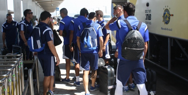 Μακάμπι Τελ Αβίβ: Έφτασε στην Ελλάδα (photos)
