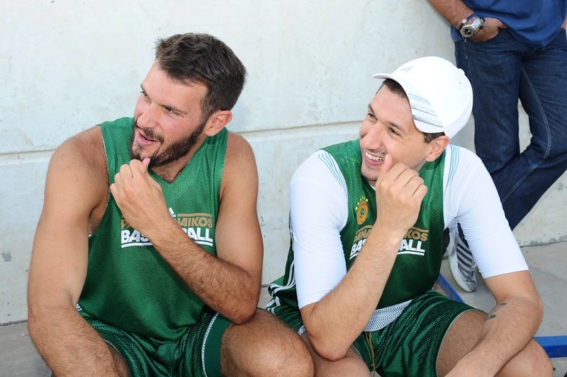Παναθηναϊκός: Η πρώτη προπόνηση (photos+videos)