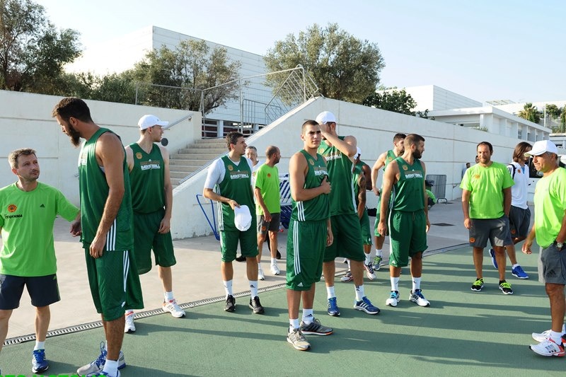 Παναθηναϊκός: Η πρώτη προπόνηση (photos+videos)