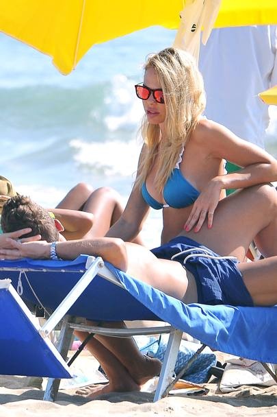 Ρόμα: Τα μπάνια του Τότι στην Σαμπαούντια (photos)