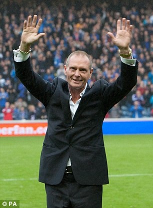 Ο Γκασκόιν στο χείλος της αβύσσου (videos+photos)