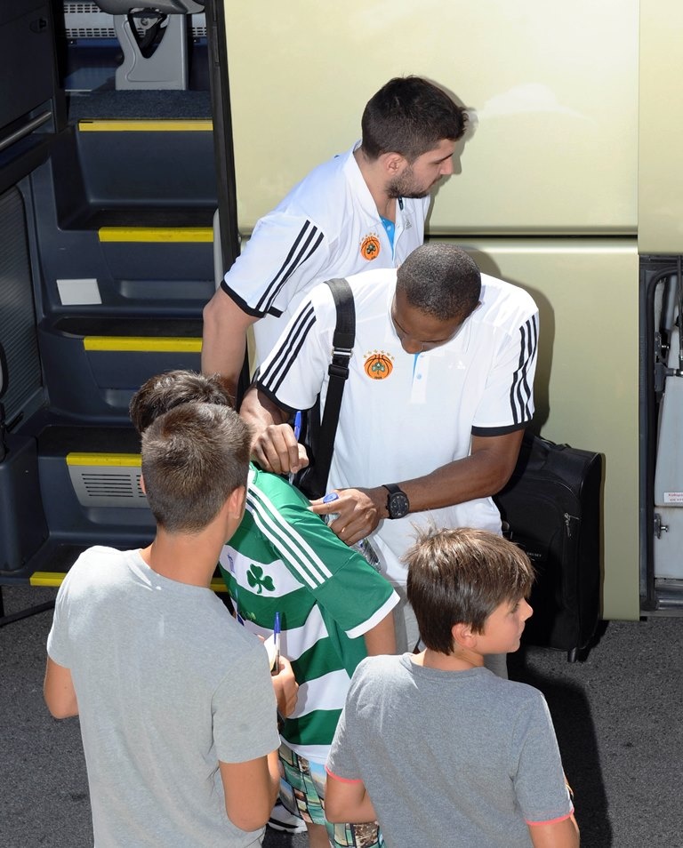 Παναθηναϊκός: Υποδοχή στο Καρπενήσι (photos)