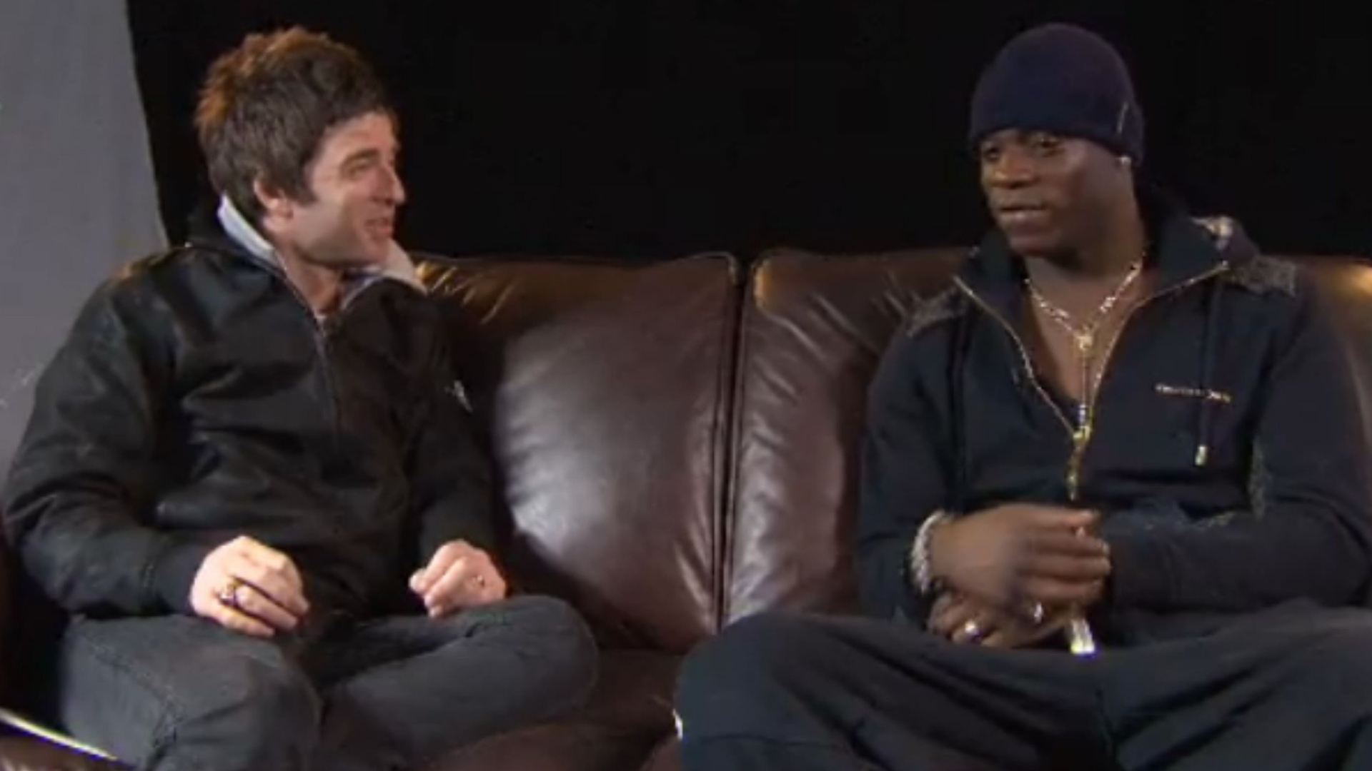 Ανακοινώθηκε ο Μπαλοτέλι από Λίβερπουλ (photos+tweet)