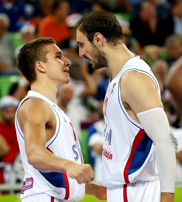 Μπογκντάνοβιτς στο Onsports: «Θαυμάζω Διαμαντίδη, σαν Σερβία η Ελλάδα» (photos+videos)
