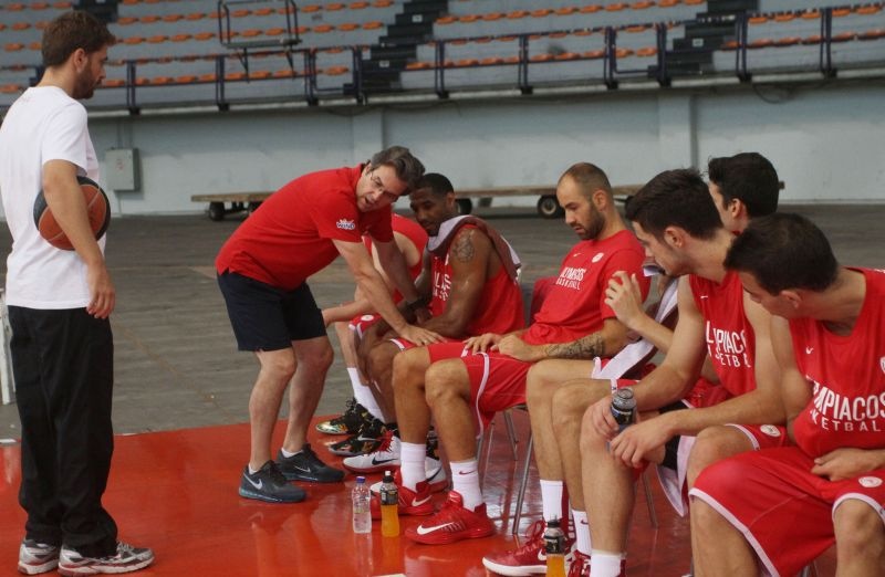 Ολυμπιακός: Αρκετή δουλειά στο ΣΕΦ (photos)