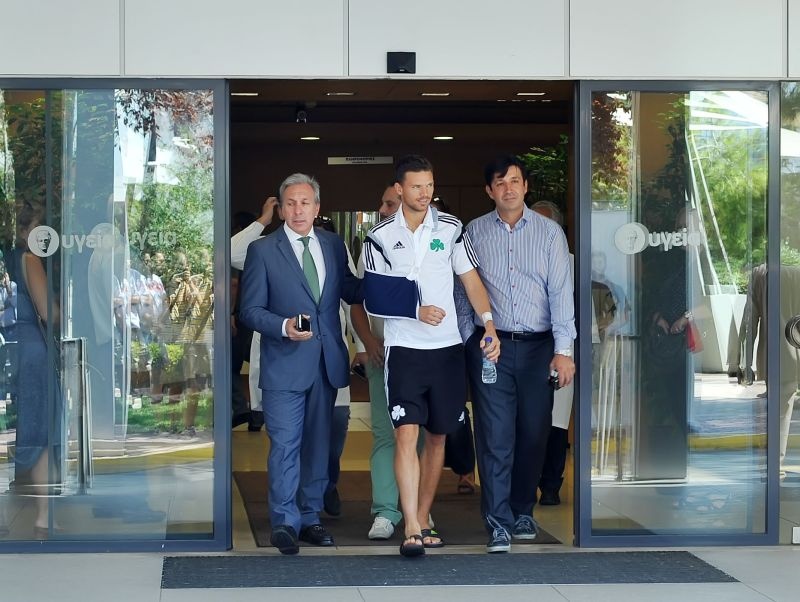 Μπεργκ: «Θα γυρίσω δυνατός για τον κόσμο του Παναθηναϊκού» (videos)