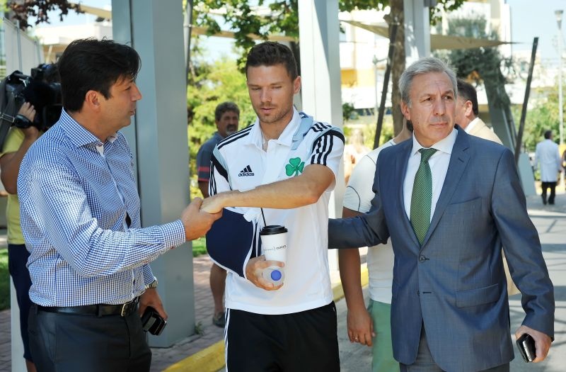 Μπεργκ: «Θα γυρίσω δυνατός για τον κόσμο του Παναθηναϊκού» (videos)